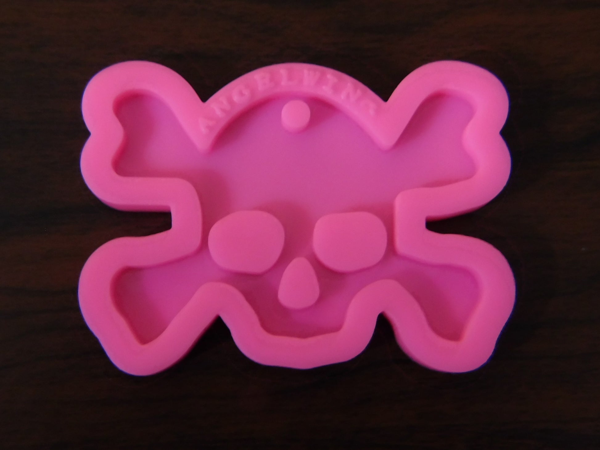 Shiny Pirate Skull Epoxy Mold Keychain/Jewelry (5505259831449)